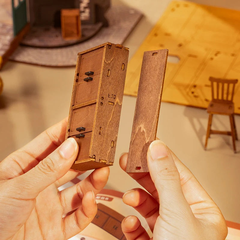 Rolife Tipsy Restaurant DIY Miniature House, Only Supports TK And Independent Website Platforms