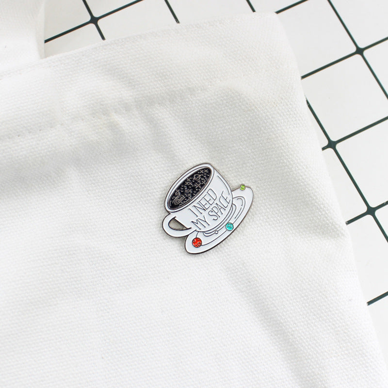 Creative brooch coffee cup