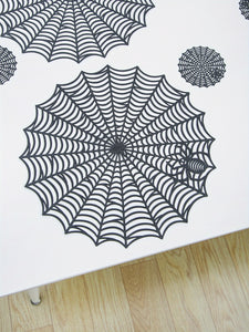PVC Spider Web Placemats - 1pc Black Hollow Non-Slip Insulation Mat for Halloween Decor, Kitchen, Dining Table, Restaurant