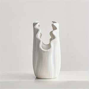 1 ceramic vase, Bohemian style shell vase, suitable for banquet, banquet, festival, wedding, family, restaurant, table decoration, aesthetic room, family, four seasons decoration, Christmas and other holiday gifts.
