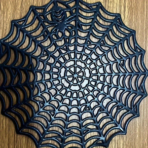PVC Spider Web Placemats - 1pc Black Hollow Non-Slip Insulation Mat for Halloween Decor, Kitchen, Dining Table, Restaurant