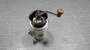 Vanuat Manual Coffee Grinder Stainless Steel Ceramic Burr Bean Crank Portable Grinder for Café Home Roast Dark Medium Light Drip Coffee Cold Brew Espresso French Press Turkish Brew Ceramic Adjustable