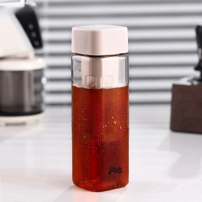 BINCOO Cold brew coffee pot with accompanying coffee cup, portable cold brew cup, Tritan water cup, cold brew pot, cold brew tea